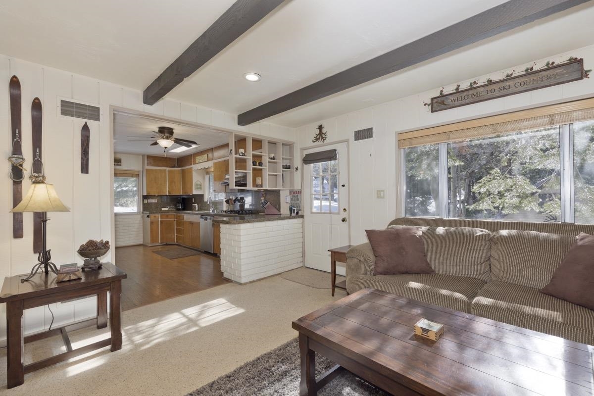 219 Aspen Road June Lake, CA 93529 - Photo 7 of 44 Gallery Image 7