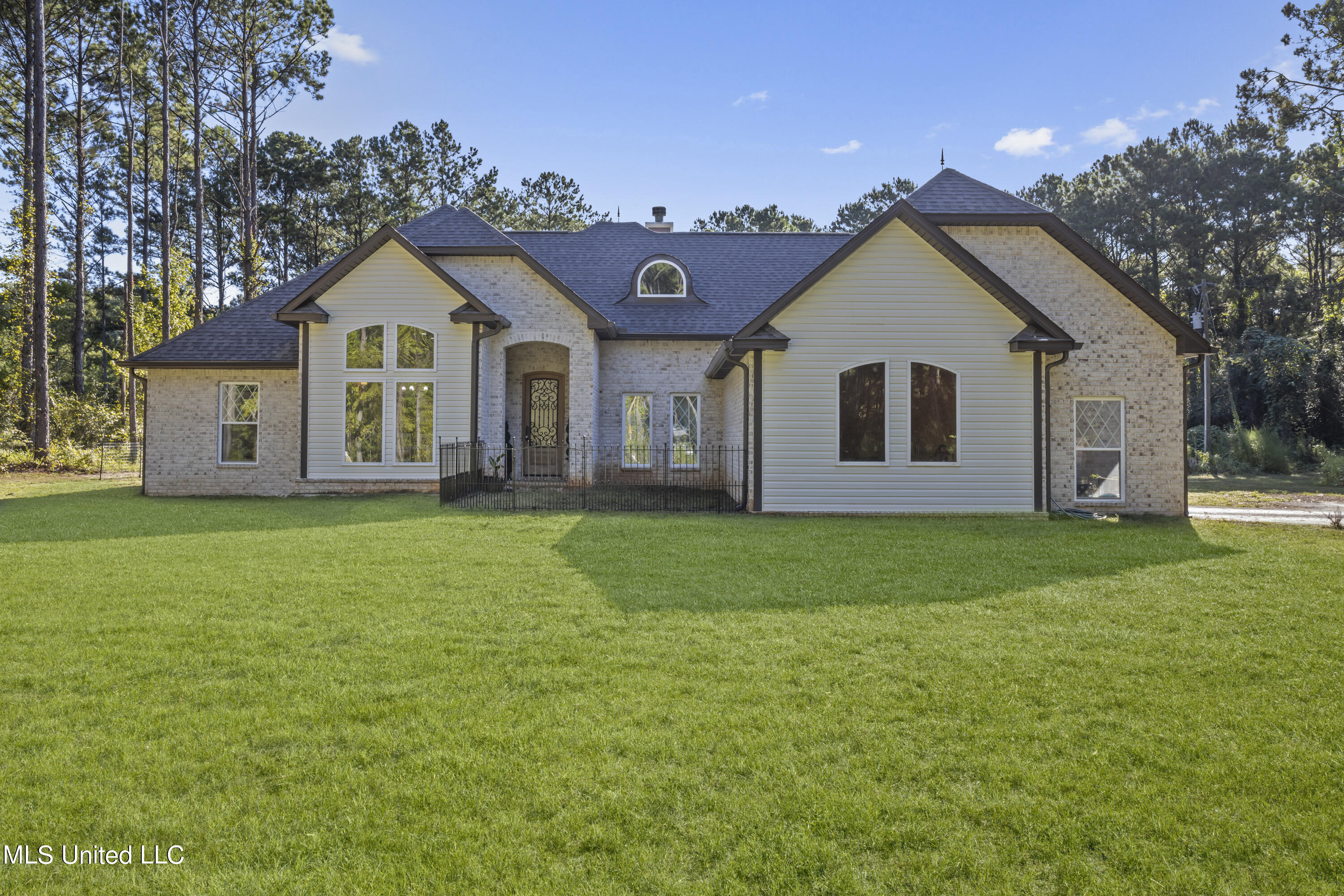 143 Debert Adams Road Lucedale, MS 39452 - Photo 2 of 31 002