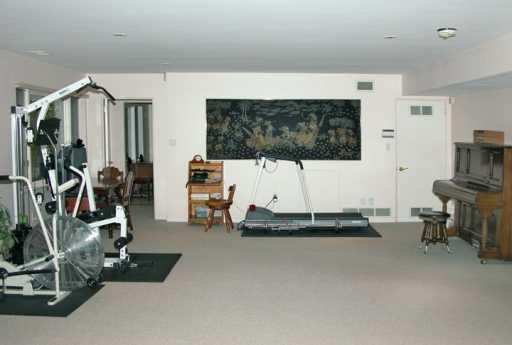 40 Longfellow Road Fox Chapel, PA 15215 - Photo 5 of 8 Other.