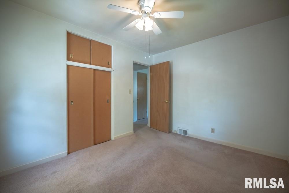 227 East Cherry Ridge Road Peoria Heights, IL 61616 - Photo 12 of 23 Gallery Image 12
