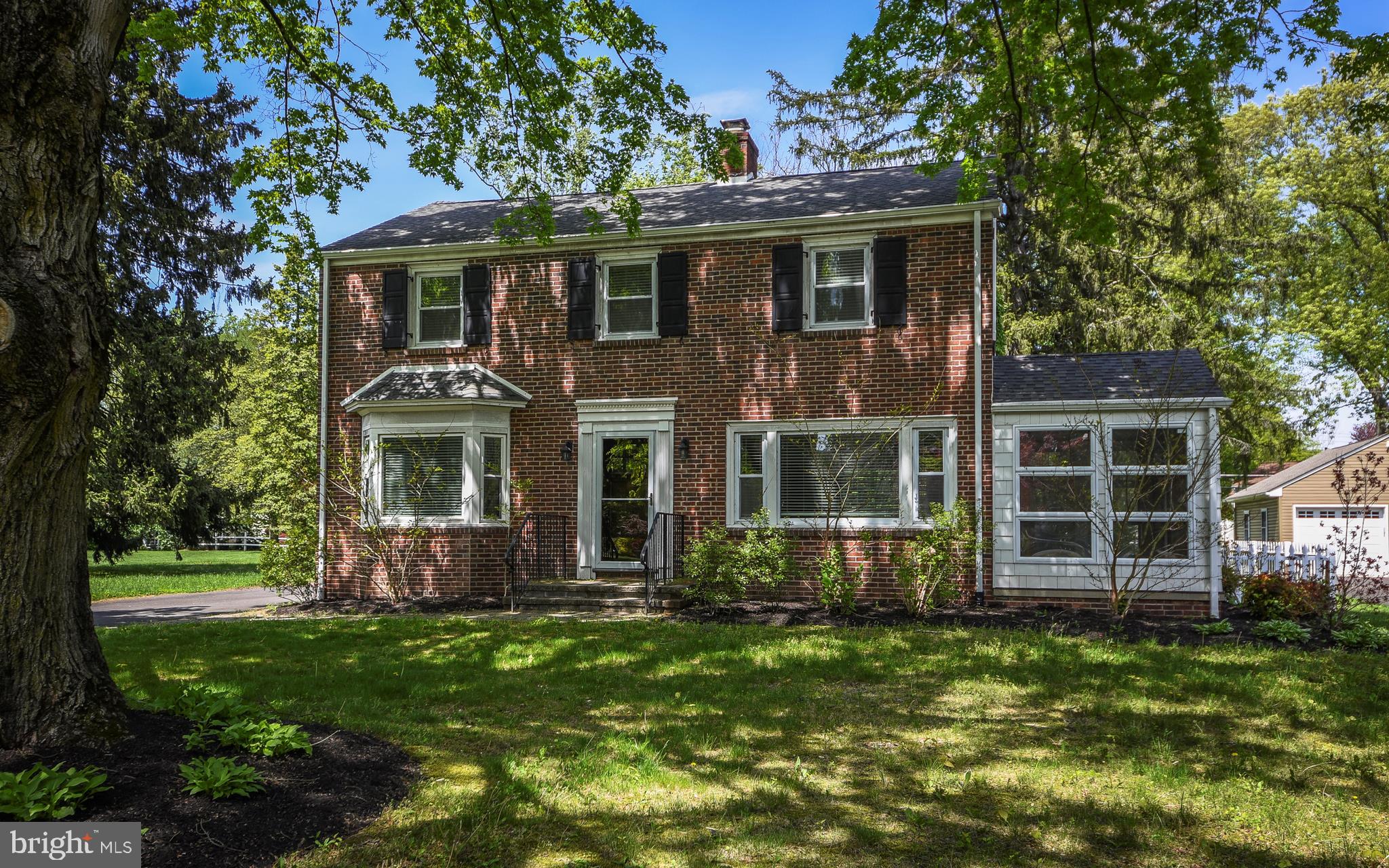 10 Glenolden Road Yardley, PA 19067 - Photo 2 of 41 Exterior front