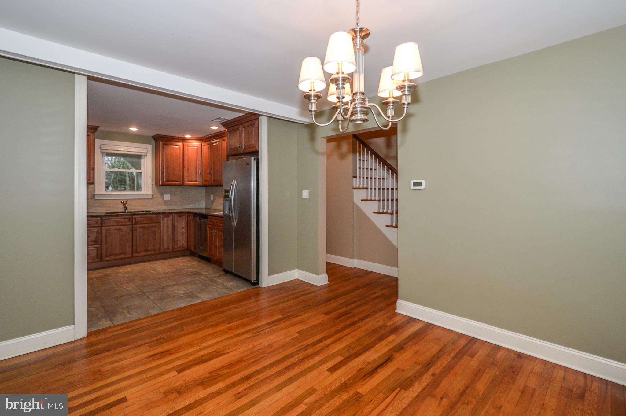 10 Glenolden Road Yardley, PA 19067 - Photo 9 of 41