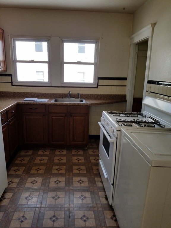 34 Curtis Road Revere, MA 02151 - Photo 4 of 8 Gallery Image 4