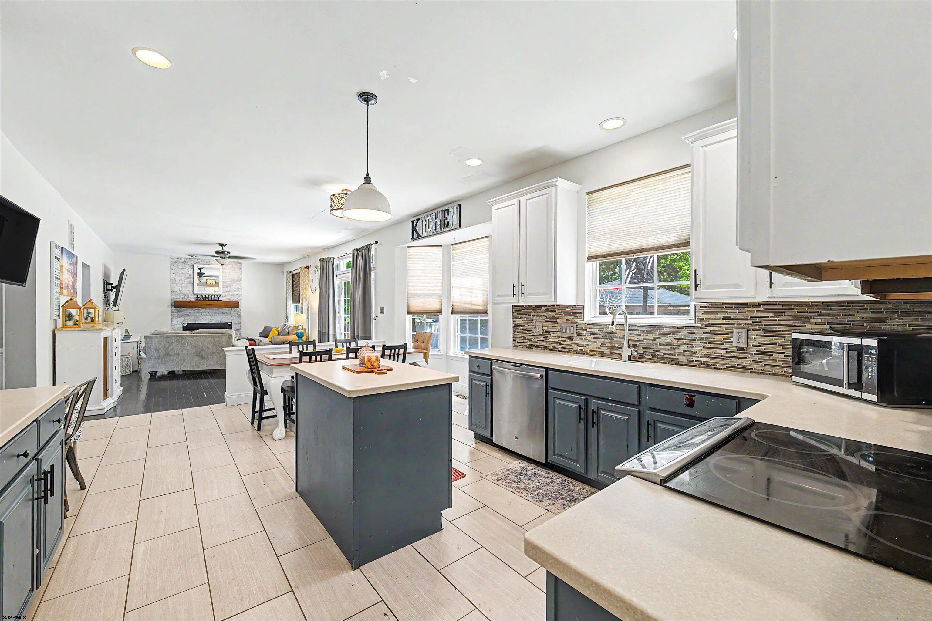 7 Equestrian Road Egg Harbor Township, NJ 08234 - Photo 14 of 39