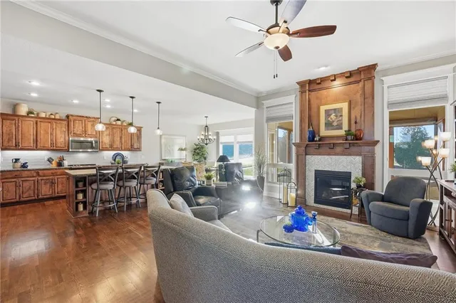 $502,000 | 11100 North Euclid Avenue, Kansas City, MO 64155