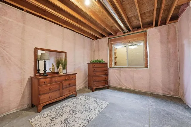 $502,000 | 11100 North Euclid Avenue, Kansas City, MO 64155