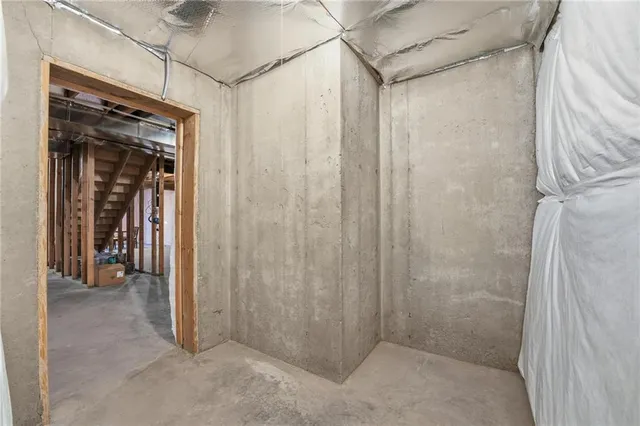 $502,000 | 11100 North Euclid Avenue, Kansas City, MO 64155