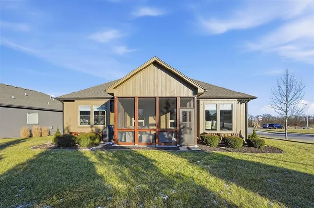 $502,000 | 11100 North Euclid Avenue, Kansas City, MO 64155