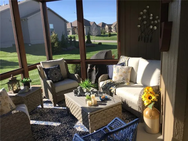 $502,000 | 11100 North Euclid Avenue, Kansas City, MO 64155