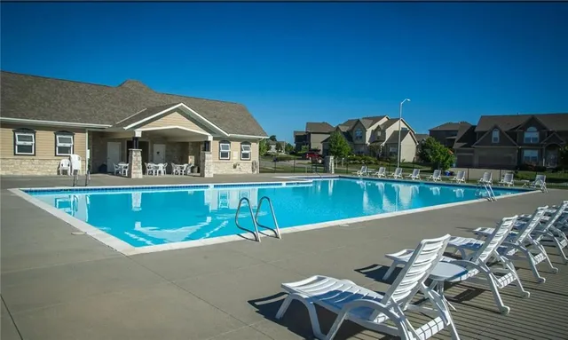 $502,000 | 11100 North Euclid Avenue, Kansas City, MO 64155