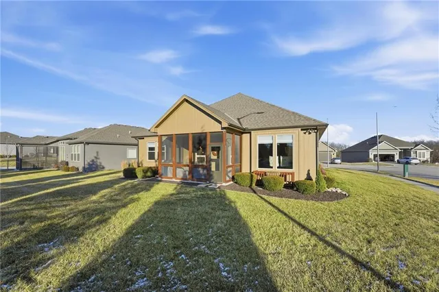 $502,000 | 11100 North Euclid Avenue, Kansas City, MO 64155