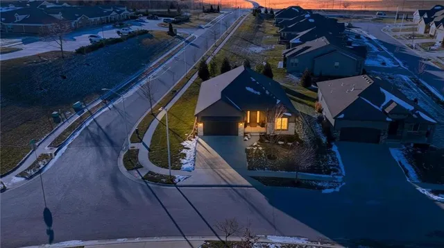 $502,000 | 11100 North Euclid Avenue, Kansas City, MO 64155