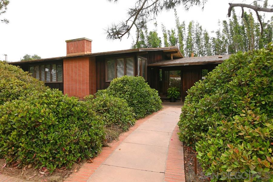 2641 Inyaha Lane La Jolla, CA 92037 - Photo 7 of 11