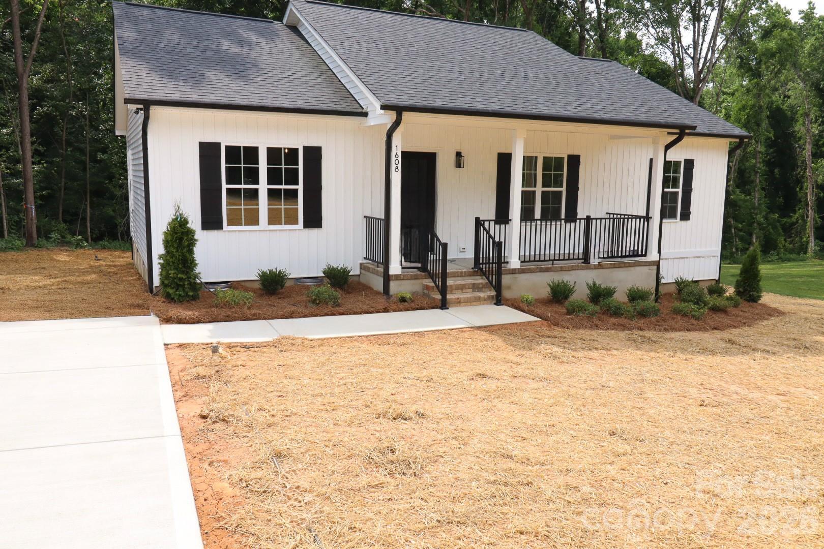 1608 Russell Courtney Road Monroe, NC 28112 - Photo 33 of 35