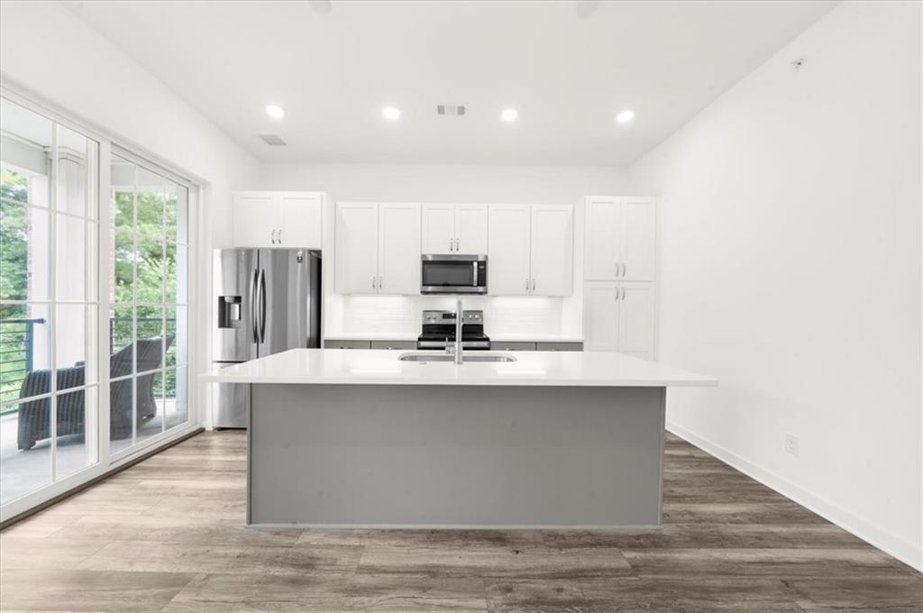 205 Devore Road Alpharetta, GA 30009 - Photo 19 of 64