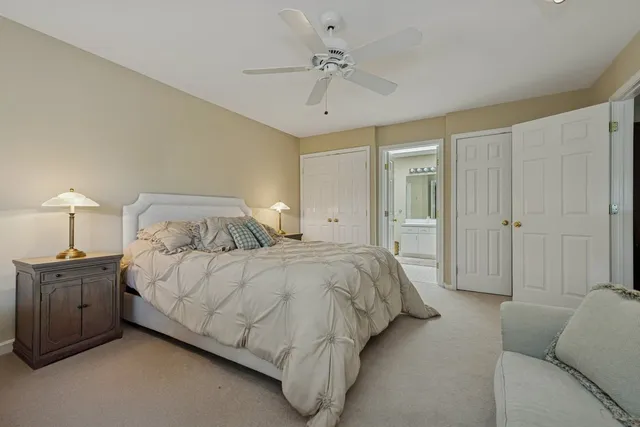 $595,000 | 868 Longmeadow Court, Lake Barrington, IL 60010