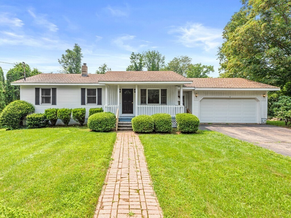 41 Ellis Road Southbridge, MA 01550 - Photo 2 of 36 Gallery Image 2