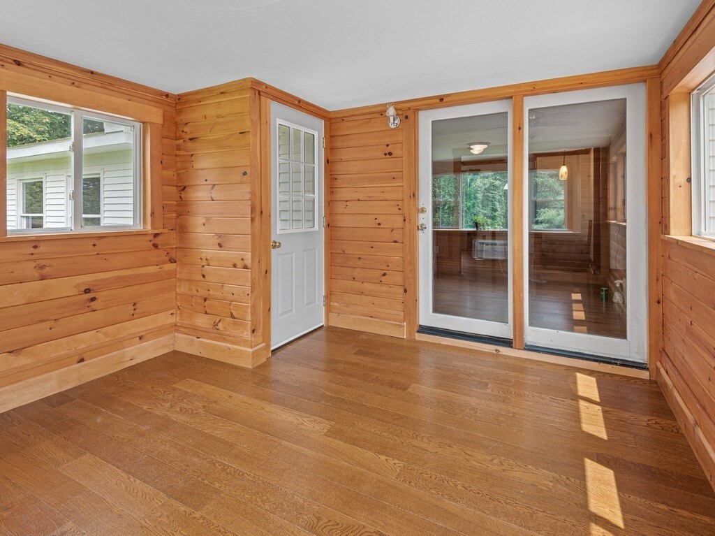 41 Ellis Road Southbridge, MA 01550 - Photo 21 of 36 Gallery Image 21