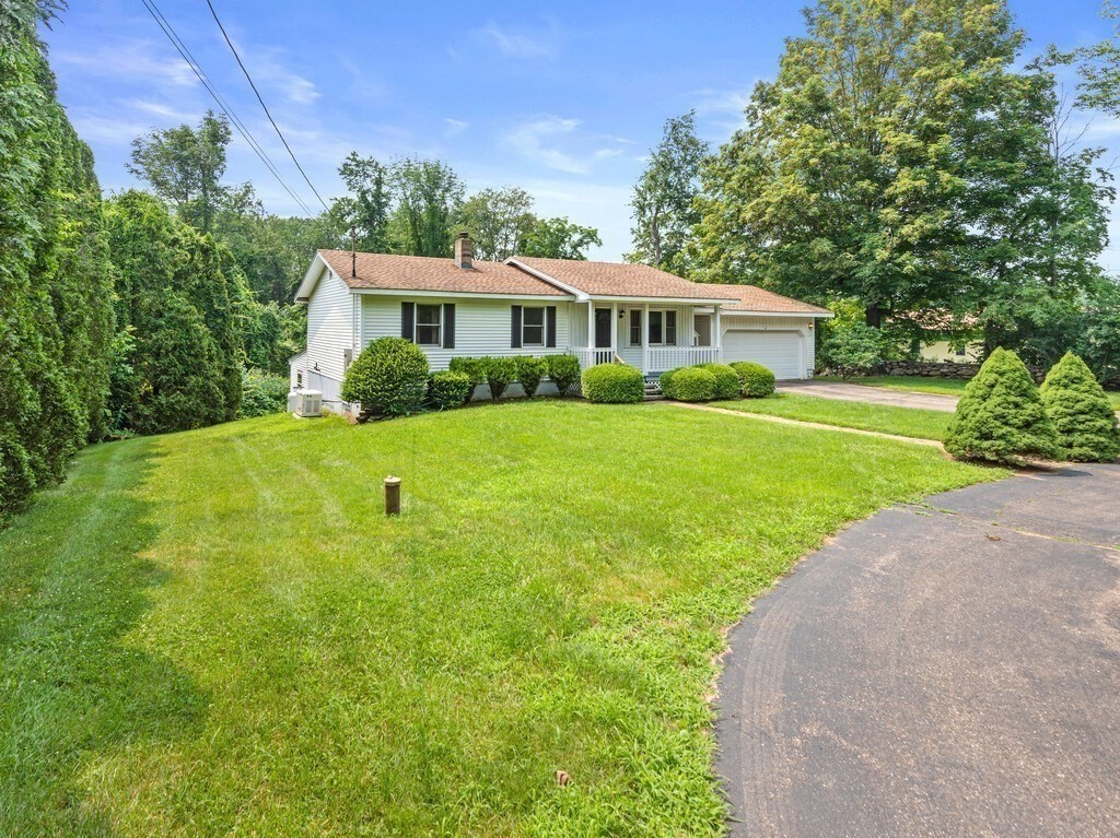 41 Ellis Road Southbridge, MA 01550 - Photo 7 of 36 Gallery Image 7