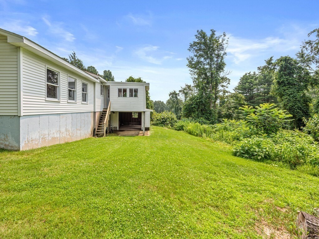 41 Ellis Road Southbridge, MA 01550 - Photo 9 of 36 Gallery Image 9