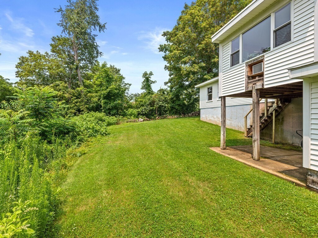 41 Ellis Road Southbridge, MA 01550 - Photo 10 of 36 Gallery Image 10