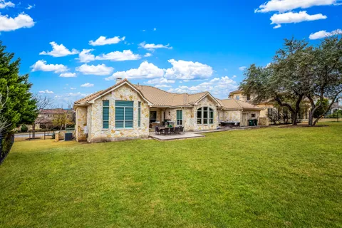 $1,600,000 | 11604 Shoreview Overlook, Austin, TX 78732