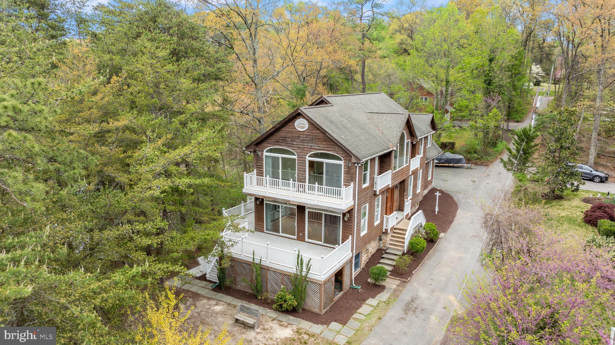 322 Piney Point Road Pasadena, MD 21122 - Photo 5 of 50 a aerial view of a house with a yard