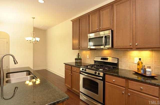 2337 Lowden Street, Unit VIL 2 Raleigh, NC 27608 - Photo 8 of 16