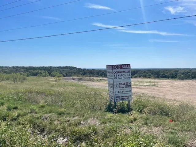$6,000,000 | 14 Cleburne Highway, Weatherford, TX 76087