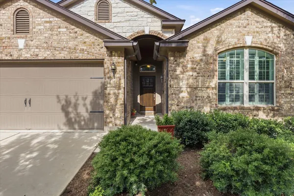 $395,000 | 162 Sugar Creek, Buda, TX 78610