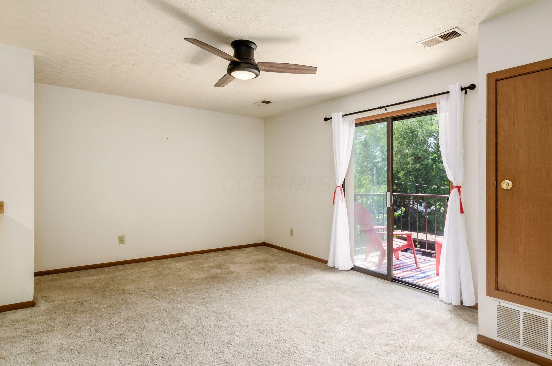 3941 Karl Road, Unit 321 Columbus, OH 43224 - Photo 10 of 26 Lots of Natural light. South Facing balcony