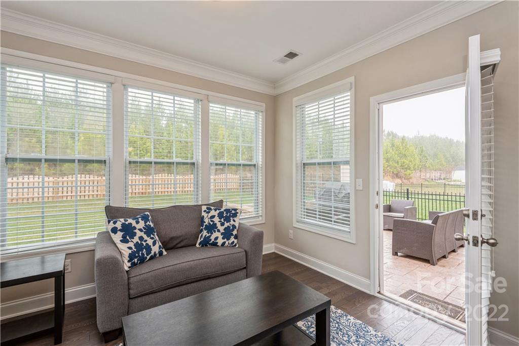 7520 Hamilton Bridge Road Charlotte, NC 28278 - Photo 17 of 36 Gallery Image 17