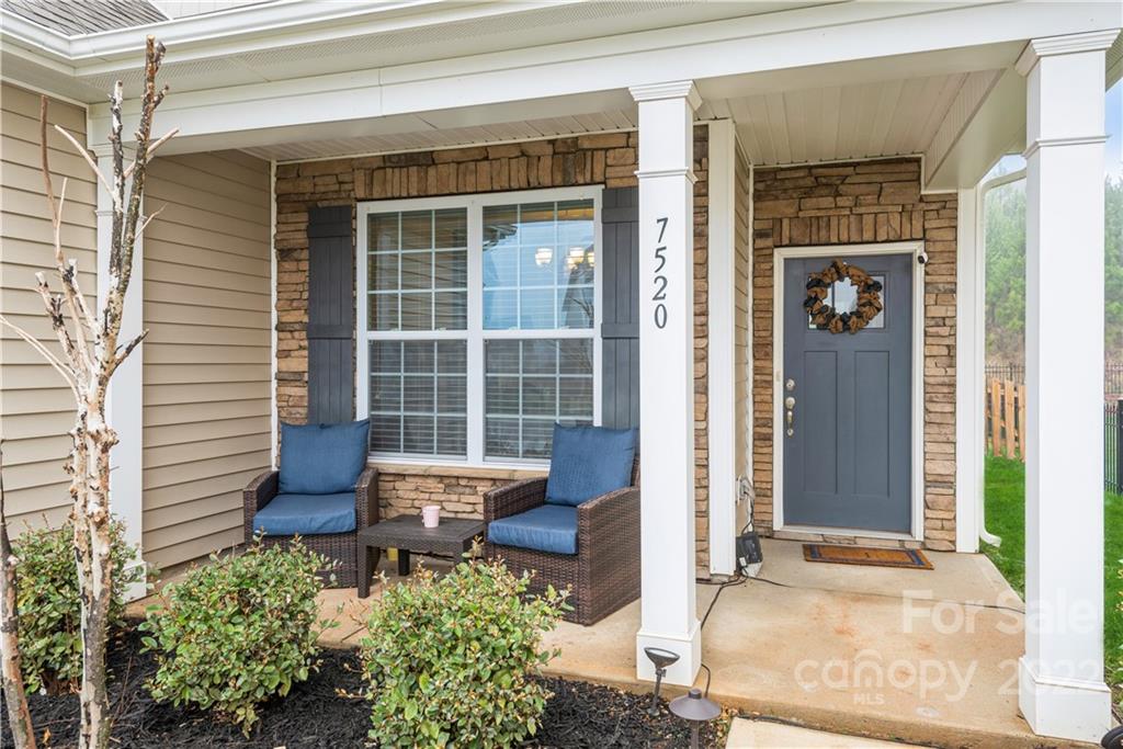 7520 Hamilton Bridge Road Charlotte, NC 28278 - Photo 3 of 36 Gallery Image 3