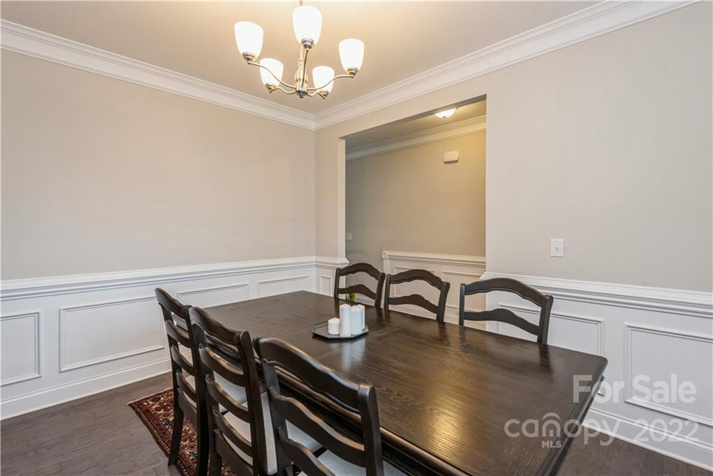 7520 Hamilton Bridge Road Charlotte, NC 28278 - Photo 6 of 36 Gallery Image 6