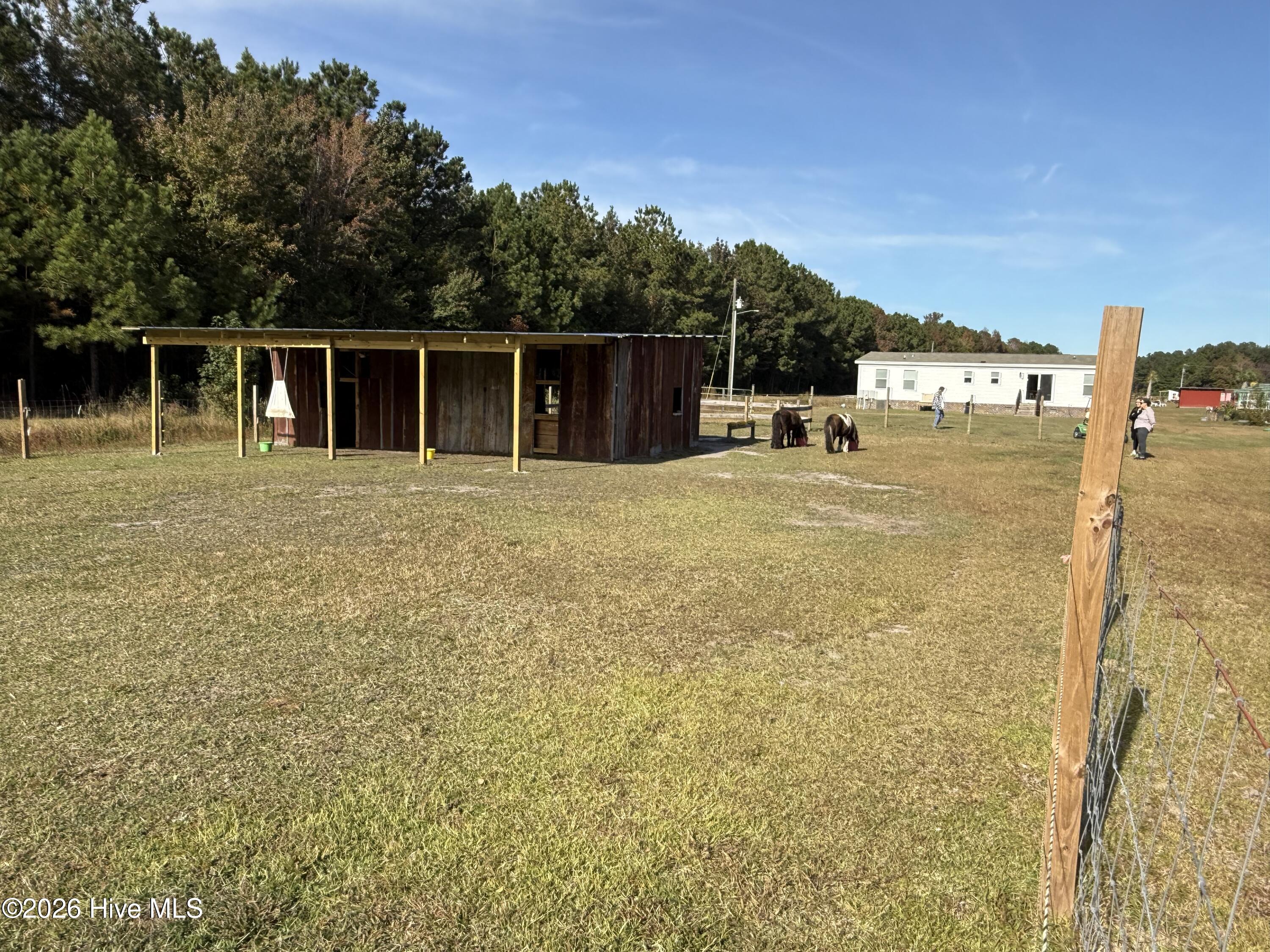 1237 Belgrade-Swansboro Road Hubert, NC 28539 - Photo 9 of 64