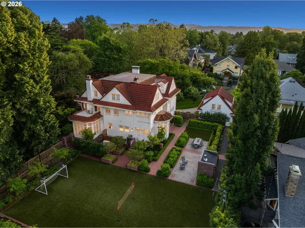 $4,200,000 | 1719 Northeast Knott Street, Portland, OR 97212