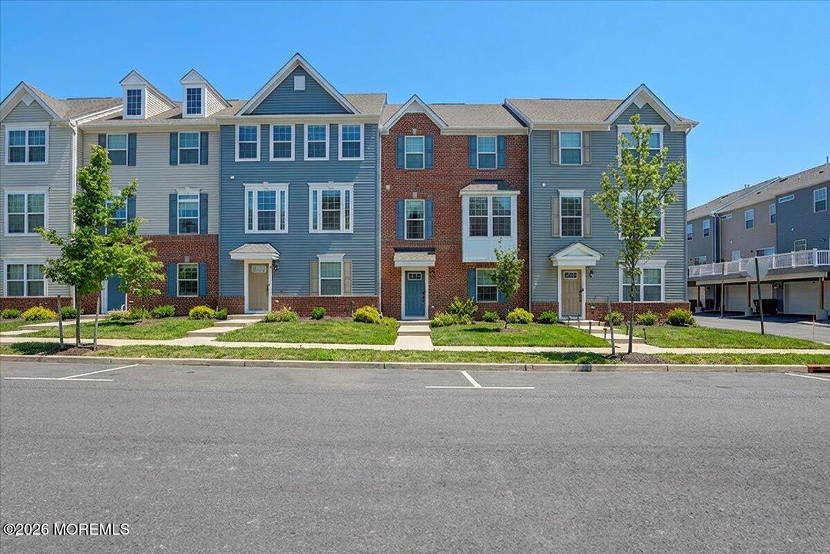 77 Anchor Way Cliffwood, NJ 07721 - Photo 4 of 40 04-Front of Home