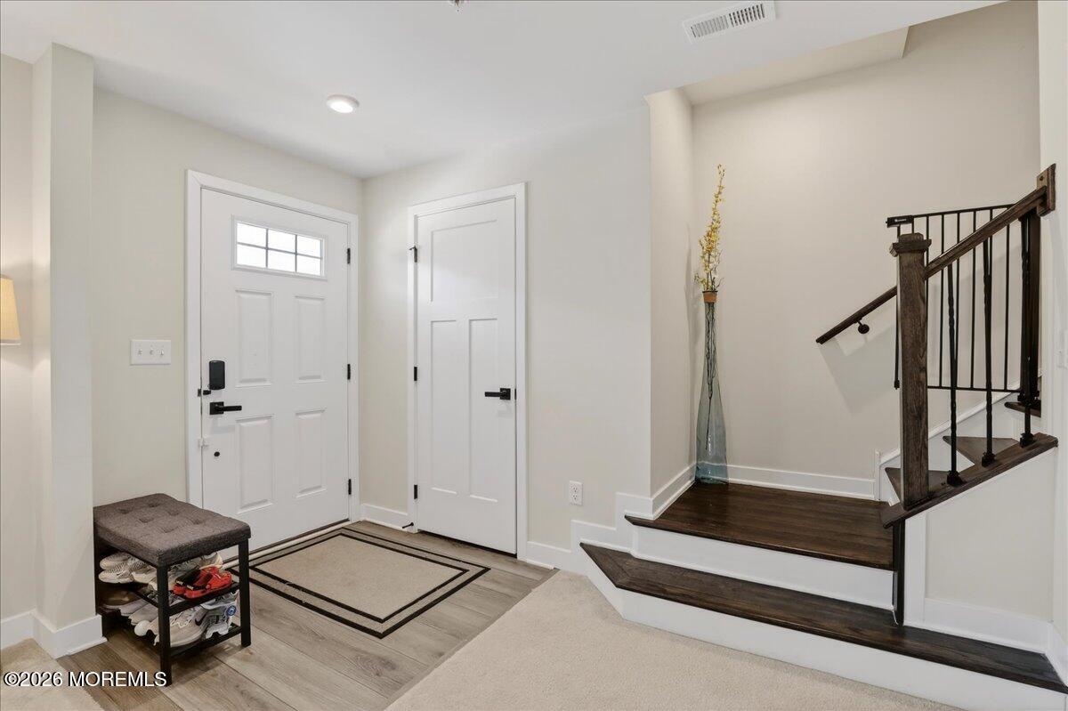 77 Anchor Way Cliffwood, NJ 07721 - Photo 6 of 40 06-Foyer