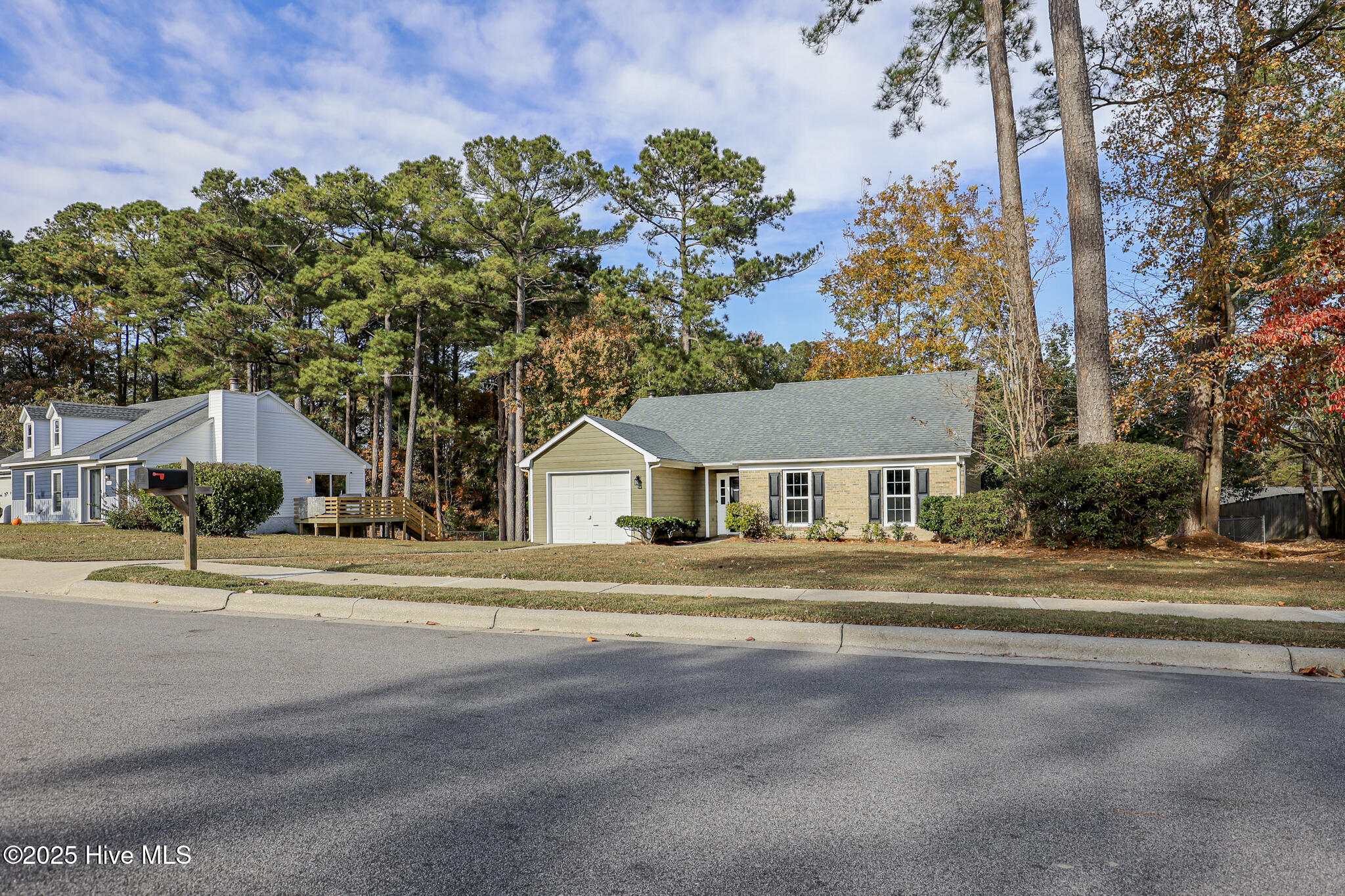 544 Shadowridge Road Jacksonville, NC 28546 - Photo 4 of 47 544 ShadowRidge-04