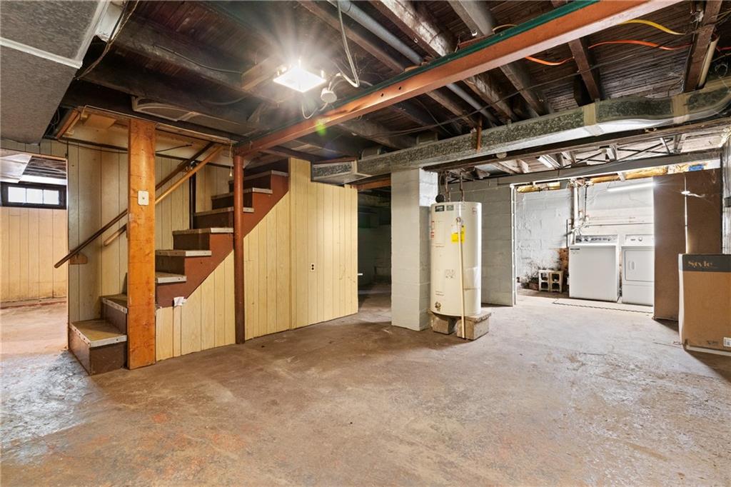 895 Valley Road Ambridge, PA 15003 - Photo 22 of 32 895 Valley Rd