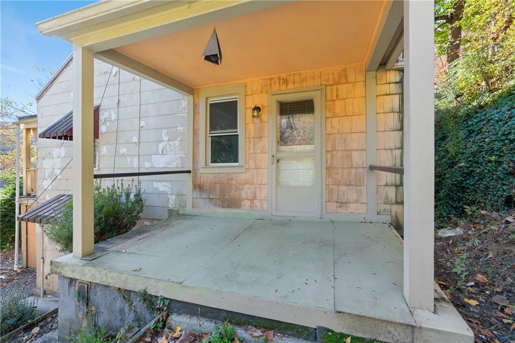 895 Valley Road Ambridge, PA 15003 - Photo 26 of 32 895 Valley Rd