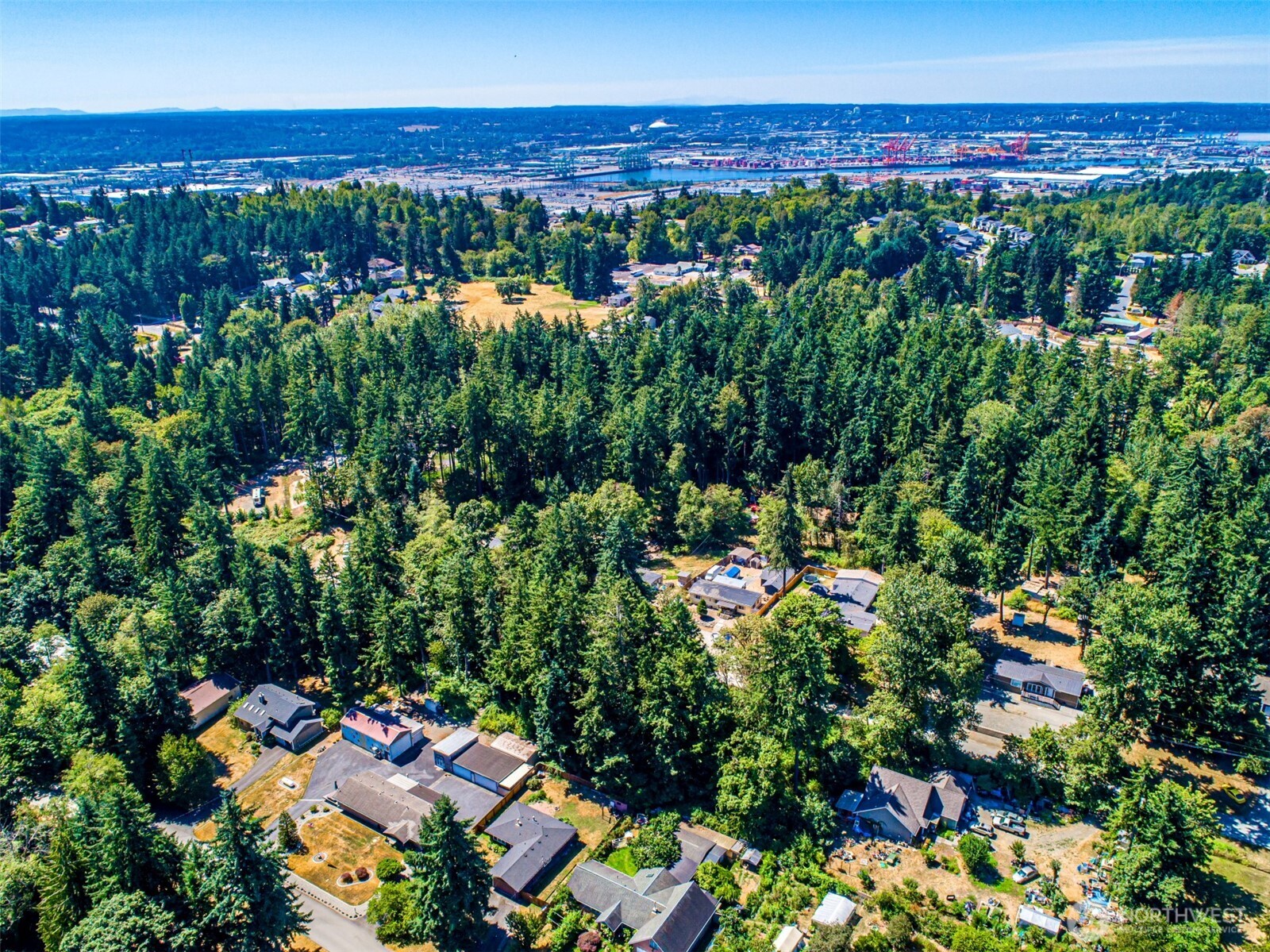 36922 6th Avenue Southwest Federal Way, WA 98023 - Photo 11 of 12 a view of a city