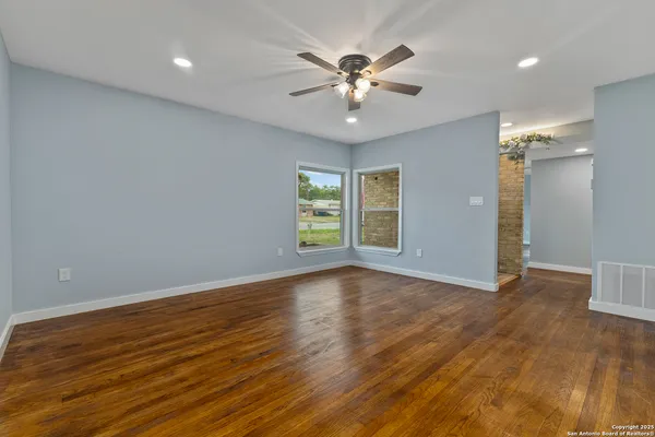 $1,590 | 534 Cicero Avenue, San Antonio, TX 78218