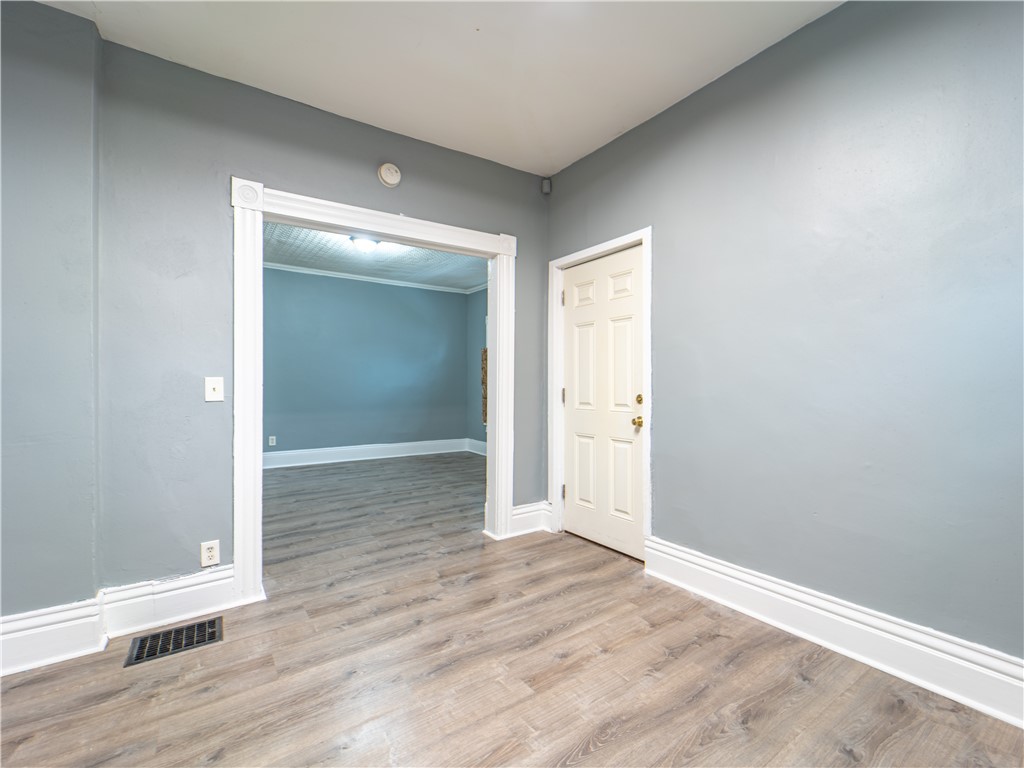 26 Borchard Street Rochester, NY 14621 - Photo 3 of 9