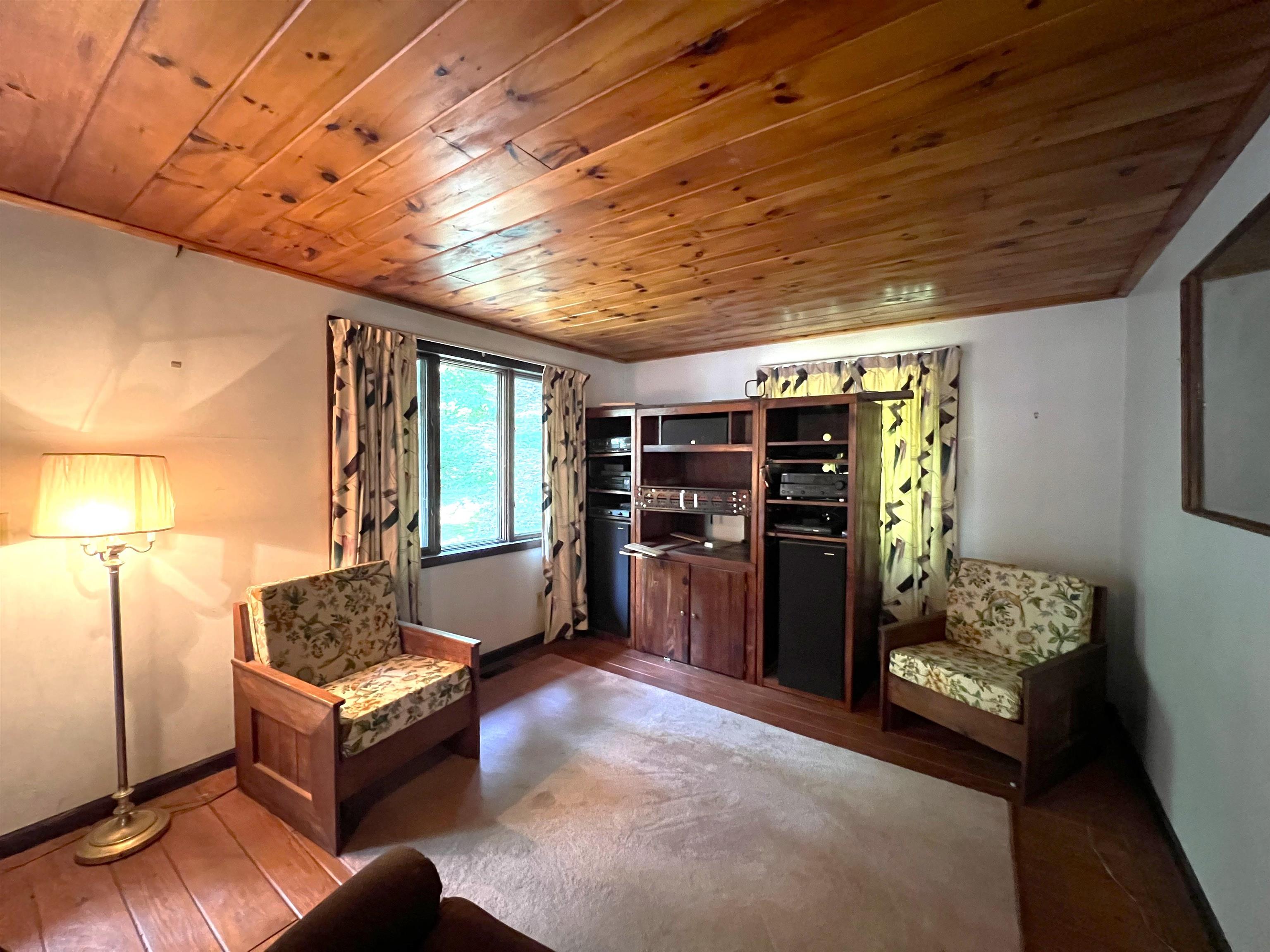 929 Anderson Road Grafton, VT 05146 - Photo 9 of 15