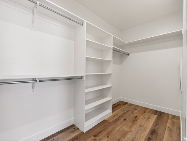 1257 North 1350th Street East Mapleton, UT 84664 - Photo 22 of 45 Master closet