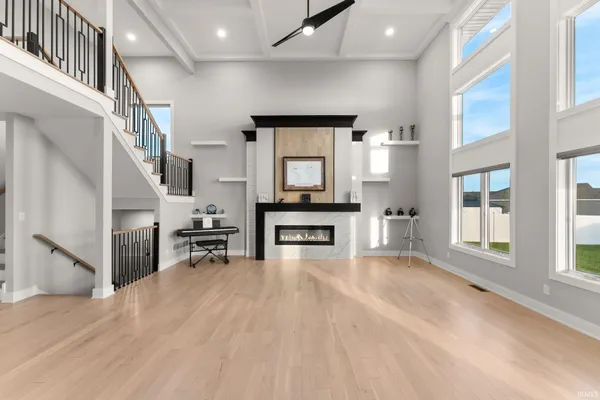 $999,000 | 9343 Iris Drive, St. John, IN 46373