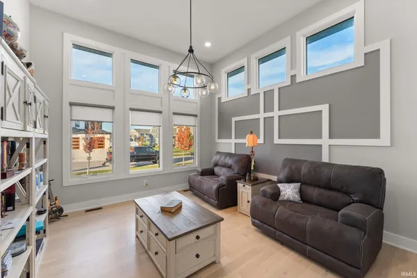 $999,000 | 9343 Iris Drive, St. John, IN 46373