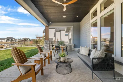 $1,997,000 | 2379 South Mallard Wing Way, Eagle, ID 83616