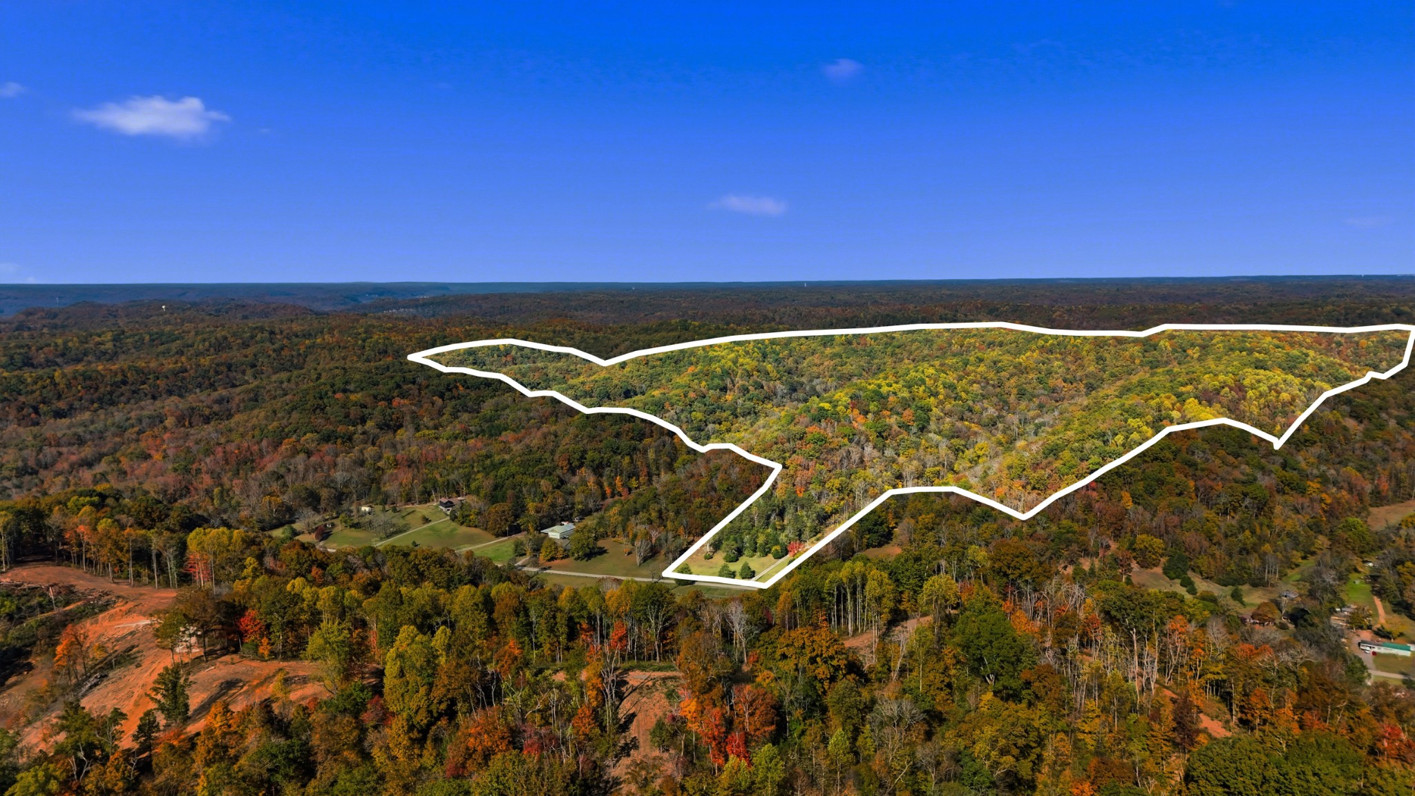 4300 Bull Run Road Ashland City, TN 37015 - Photo 3 of 61 a view of a tennis court